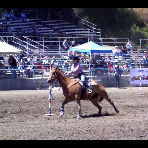 ❤️Meet Your Posher!❤️ - Picture 8 of 8